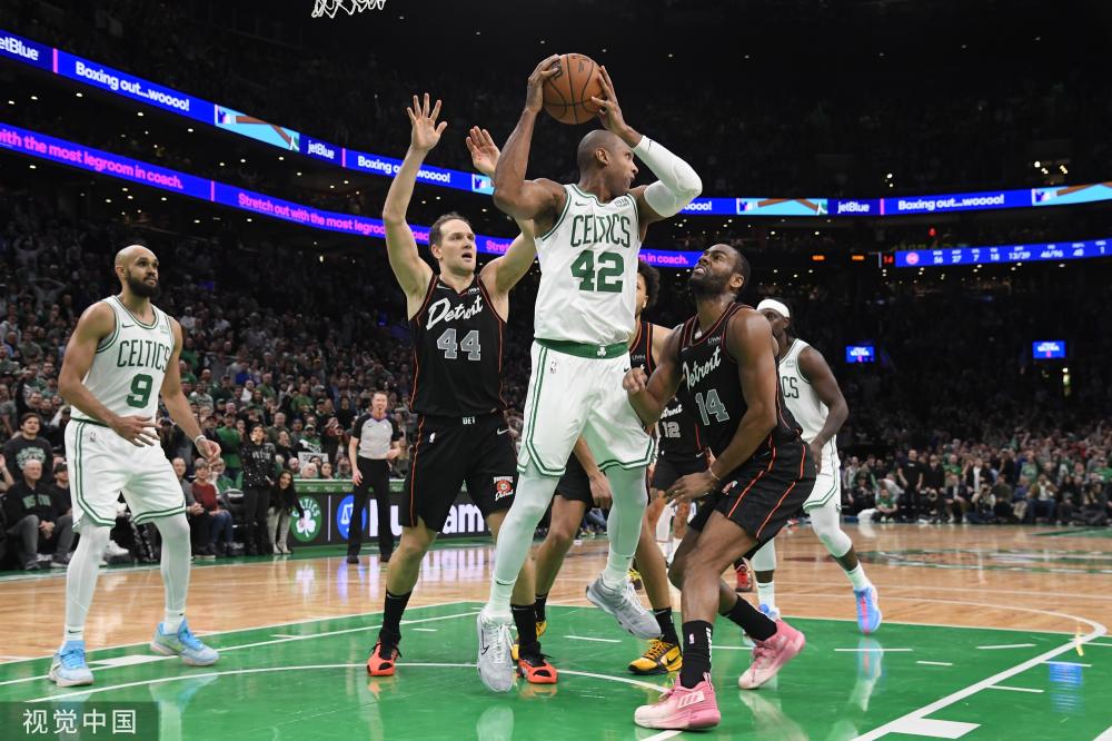 与新战术的 与新战术的